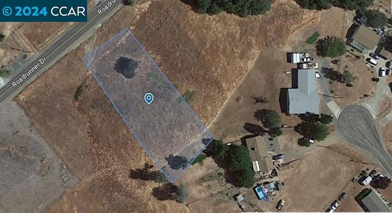 4689 Roadrunner Dr, Ione, CA 95640
