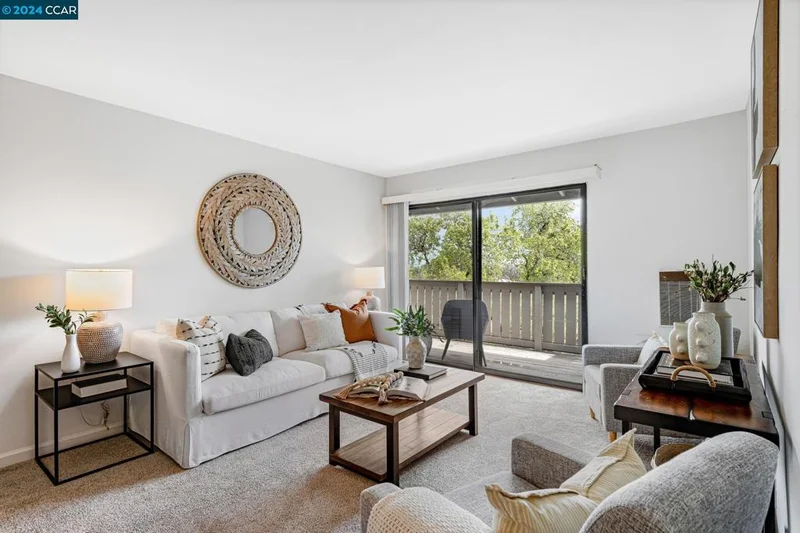 101 Kinross Dr #12, Walnut Creek, CA 94598