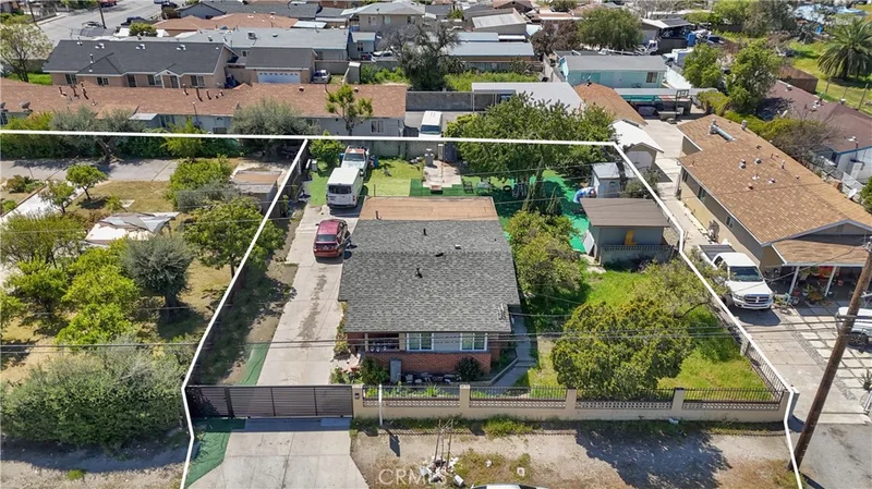 10417 El Dorado, Pacoima, CA 91331