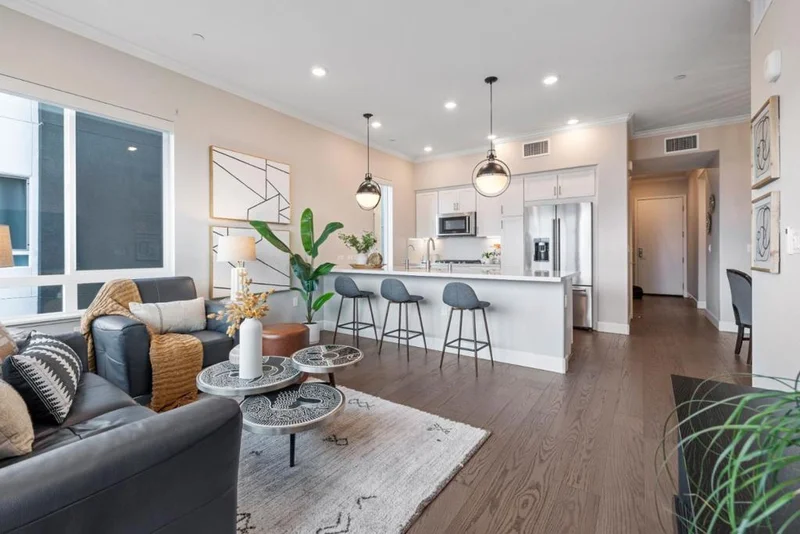 2988 Manuel #8, San Jose, CA 95136