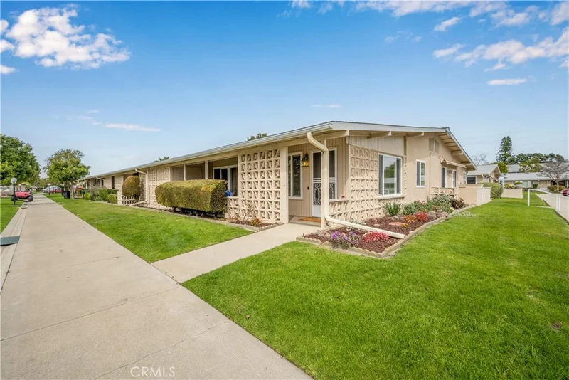 1871 Golden Rain #26E, Seal Beach, CA 90740