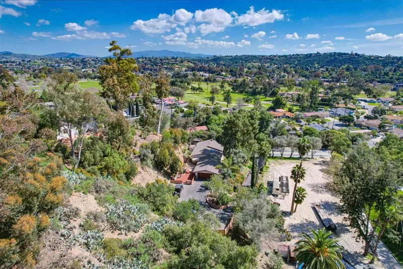 4113 Sweetwater Rd, Bonita, CA 91902