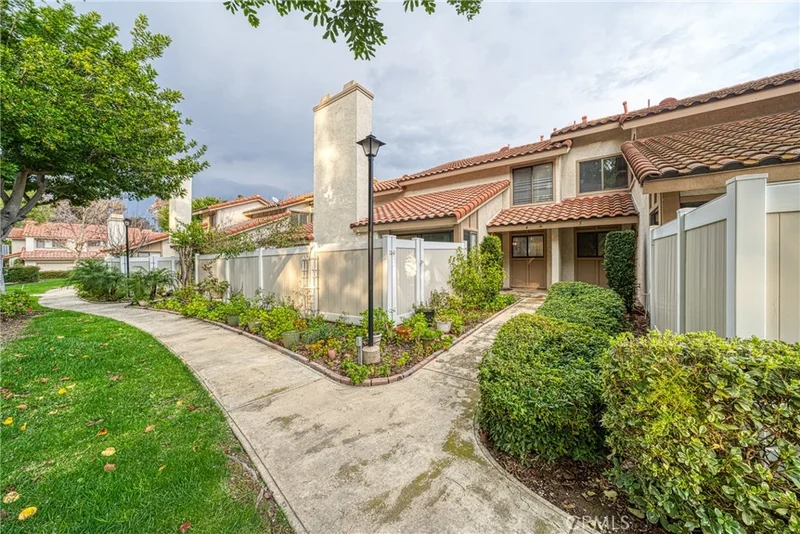 23070 Paseo De Terrado #4, Diamond Bar, CA 91765