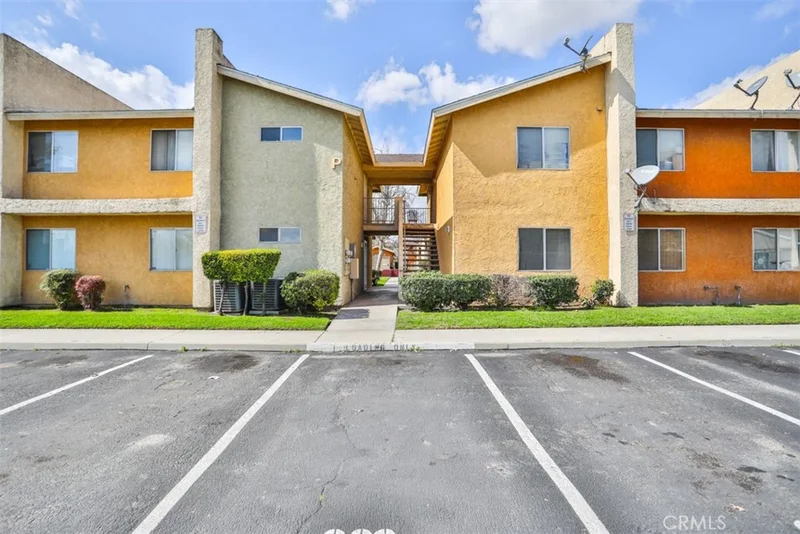 1025 Tippecanoe #138, San Bernardino, CA 92410