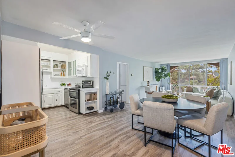 6199 Canterbury #304, Culver City, CA 90230