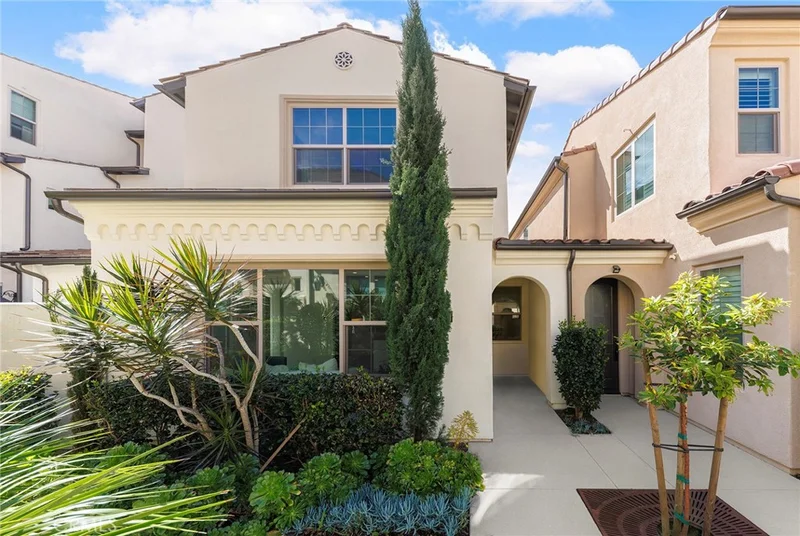 115 Trailing Comet, Irvine, CA 92618