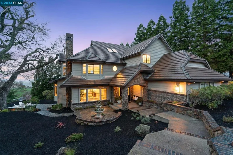 119 Sugar Creek Ct, Alamo, CA 94507