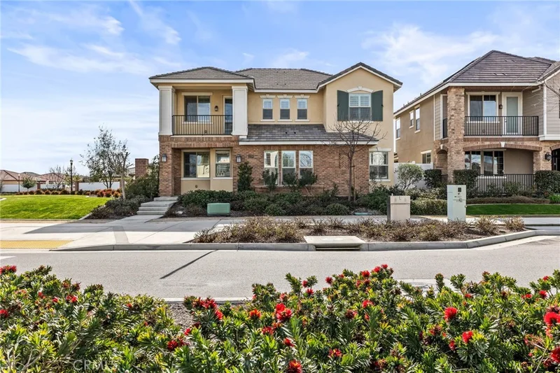 11709 Campus Park, Bakersfield, CA 93311
