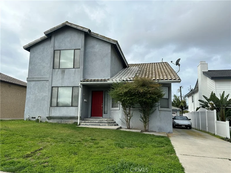 3003 Blaisdell, Redondo Beach, CA 90278