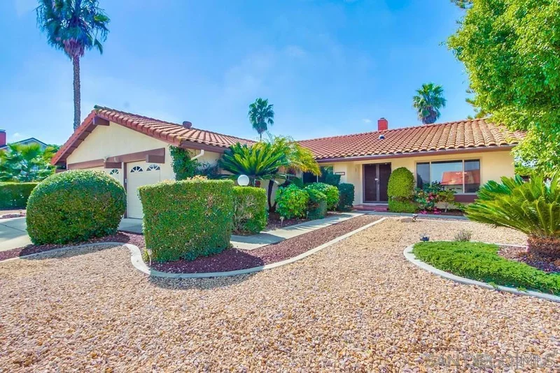2262 Nielsen St, El Cajon, CA 92020