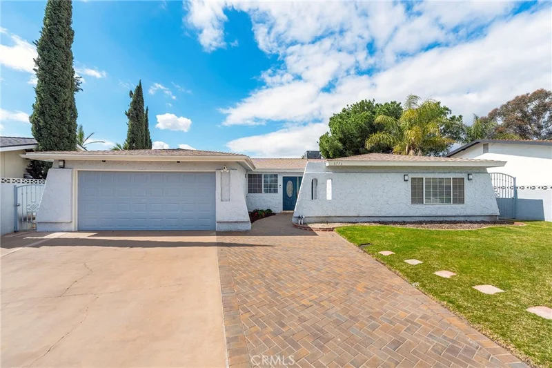 8756 Boxwood, Fontana, CA 92335