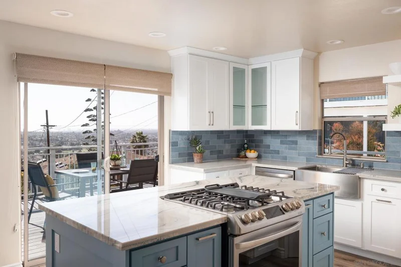 7959 Pasadena Ave, La Mesa, CA 91941