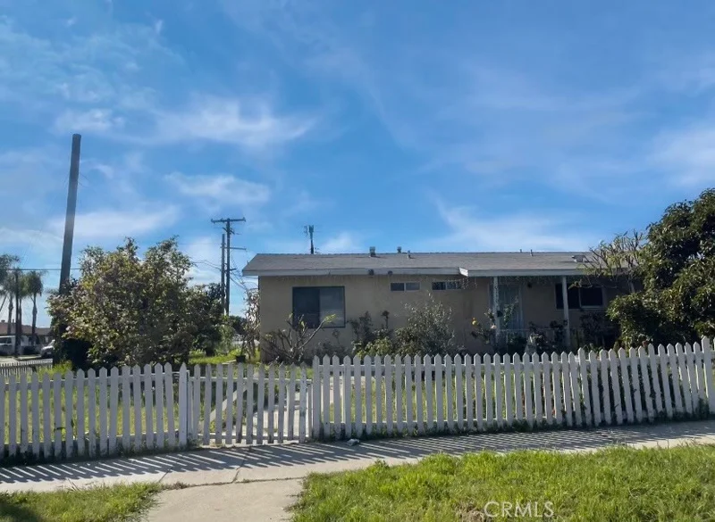 10290 Monte Vista, Montclair, CA 91763