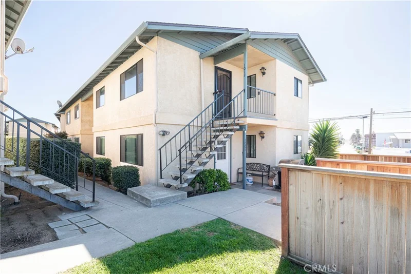 1012 Baden #22, Grover Beach, CA 93433