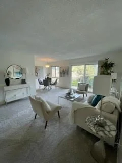 902 Peninsula #307, San Mateo, CA 94401