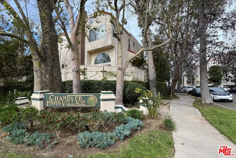 5455 Sylmar #1705, Sherman Oaks, CA 91401