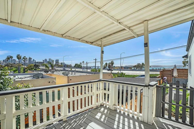 2565 Columbia, San Diego, CA 92103