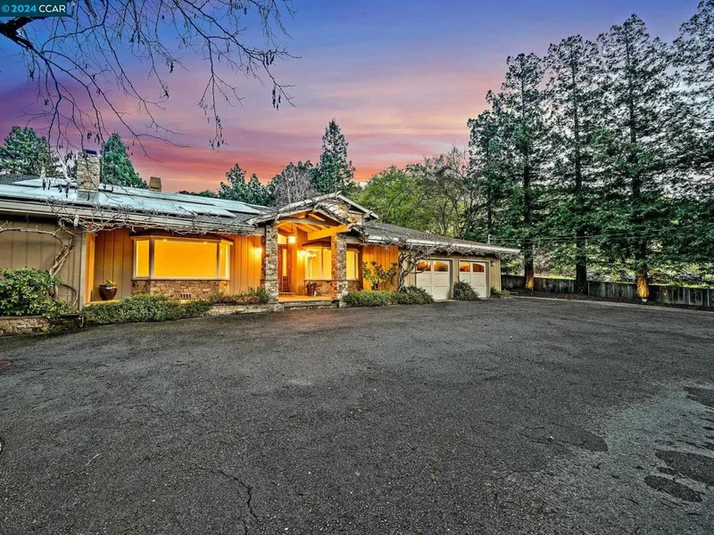 4135 Alpine Rd, Portola Valley, CA 94028