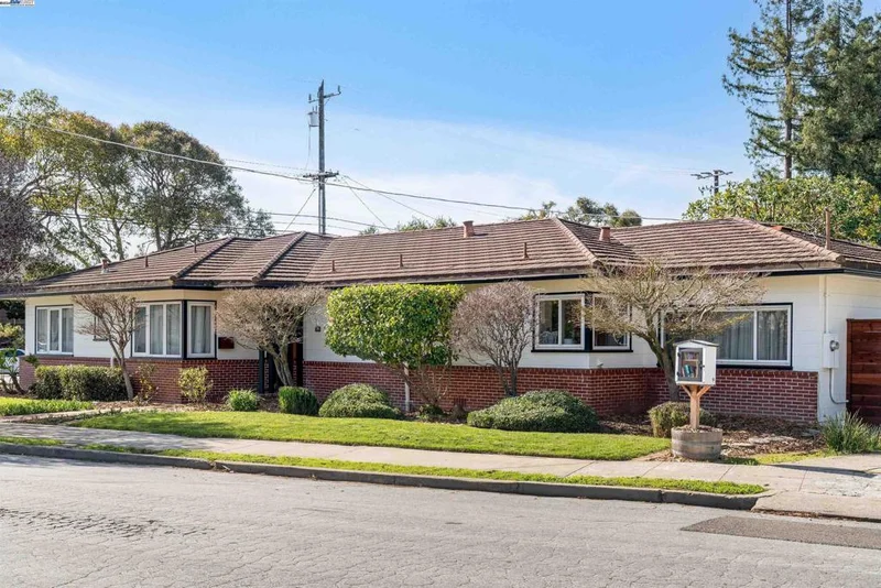 1251 San Jose St, San Leandro, CA 94577
