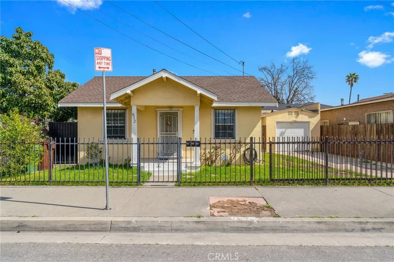 512 Willowbrook, Compton, CA 90220