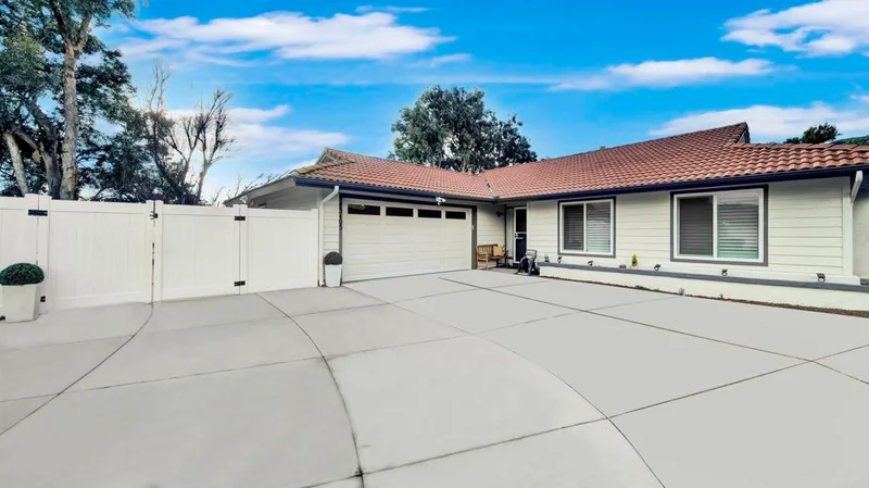 43105 Agena, Temecula, CA 92592