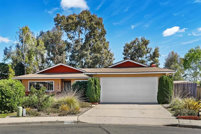 7874 Tanglerod Ln, La Mesa, CA 91942