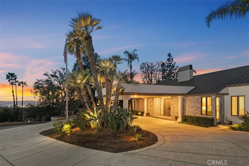 6160 Tiburon, Riverside, CA 92506