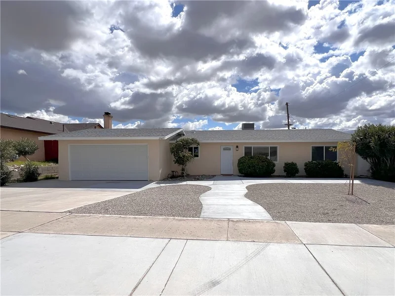 25617 3rd, Barstow, CA 92311