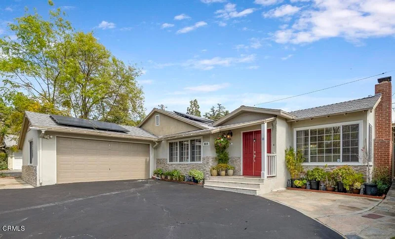 4514 La Granada, La Canada Flintridge, CA 91011