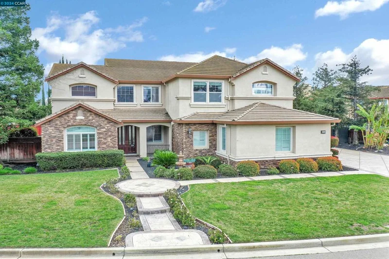 4344 Gold Run Dr, Oakley, CA 94561