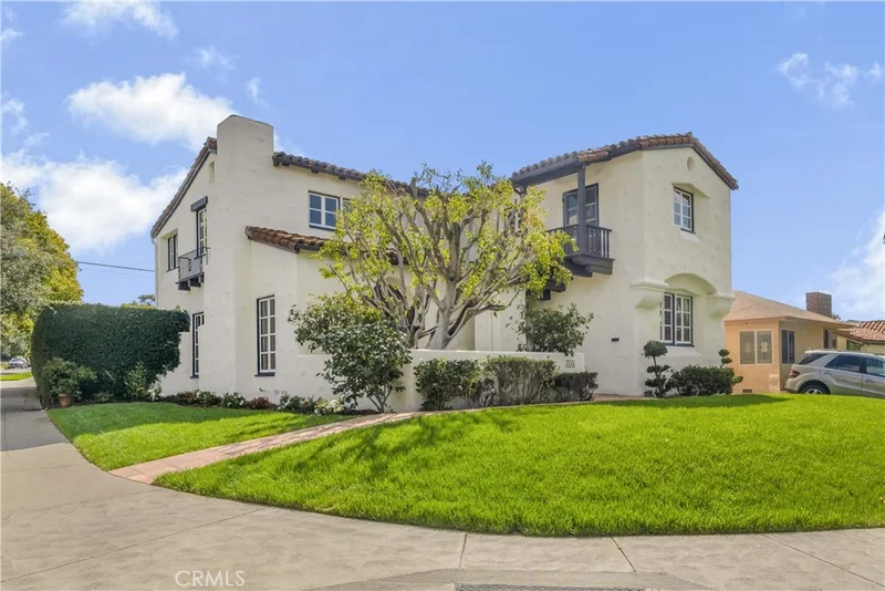 1164 Howard, Glendale, CA 91207