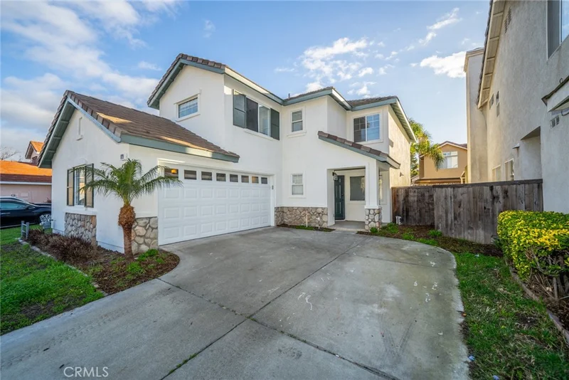 879 Shade Tree, Corona, CA 92878