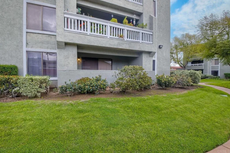 1050 Washington #47, Escondido, CA 92025
