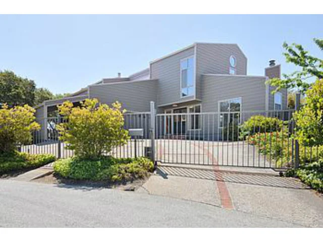 1 Kelly, Millbrae, CA 94030