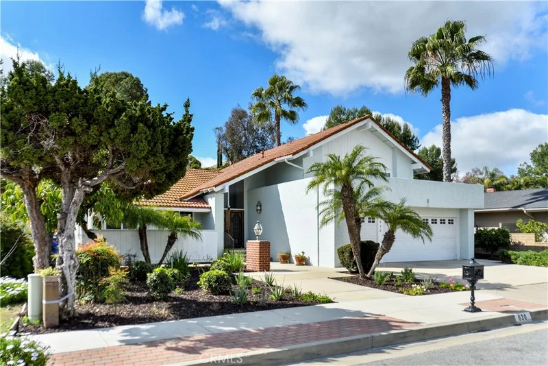 630 Country Hills, La Habra, CA 90631
