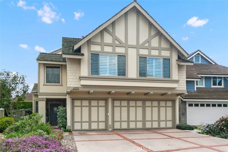 6221 Seville, Long Beach, CA 90803