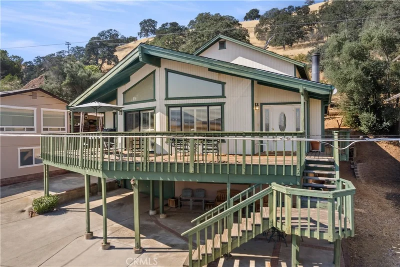 7886 Alston, Lucerne, CA 95458