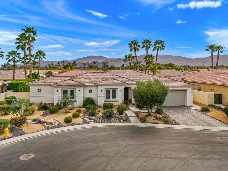 113 Batista, Palm Desert, CA 92211