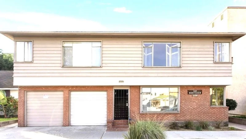 1250 3rd #2, Long Beach, CA 90802