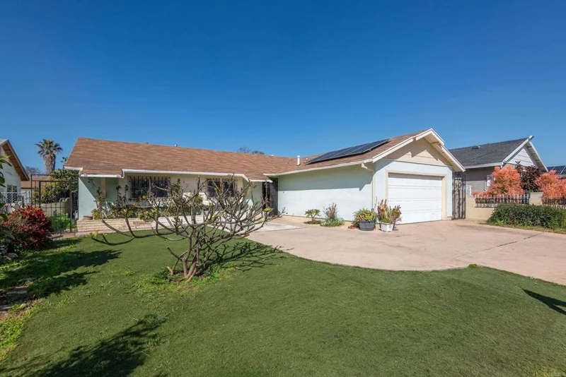 1046 Madden, San Diego, CA 92154