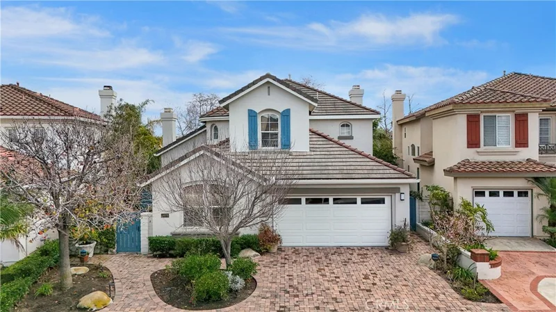 18572 Garnet, Huntington Beach, CA 92648