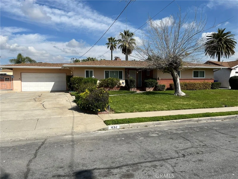 432 Van Koevering, Rialto, CA 92376