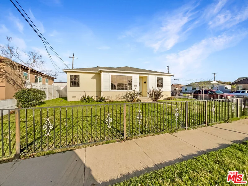 4302 Maybank, Lakewood, CA 90712
