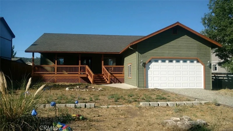 1124 Coldwater, Frazier Park, CA 93225