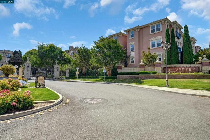 1229 Symphony Way, Vallejo, CA 94591-3881