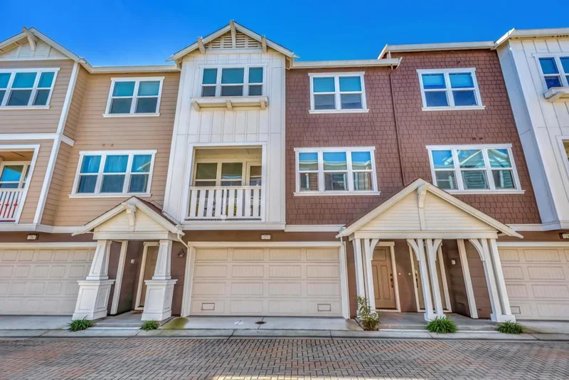 27 Tidal, San Mateo, CA 94401