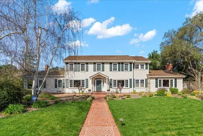1570 Kensington