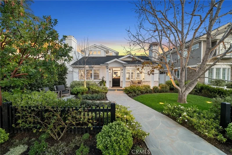 518 Aliso, Newport Beach, CA 92663