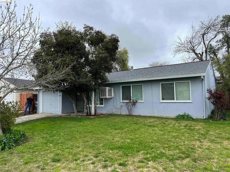 4120 Stephen Dr, North Highlands, CA 95660