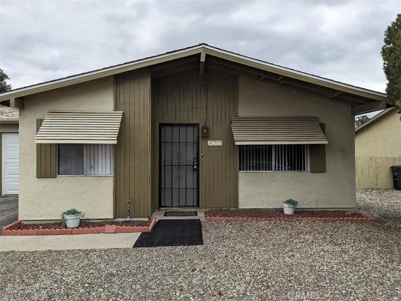 422 Calle Fortuna, Hemet, CA 92545